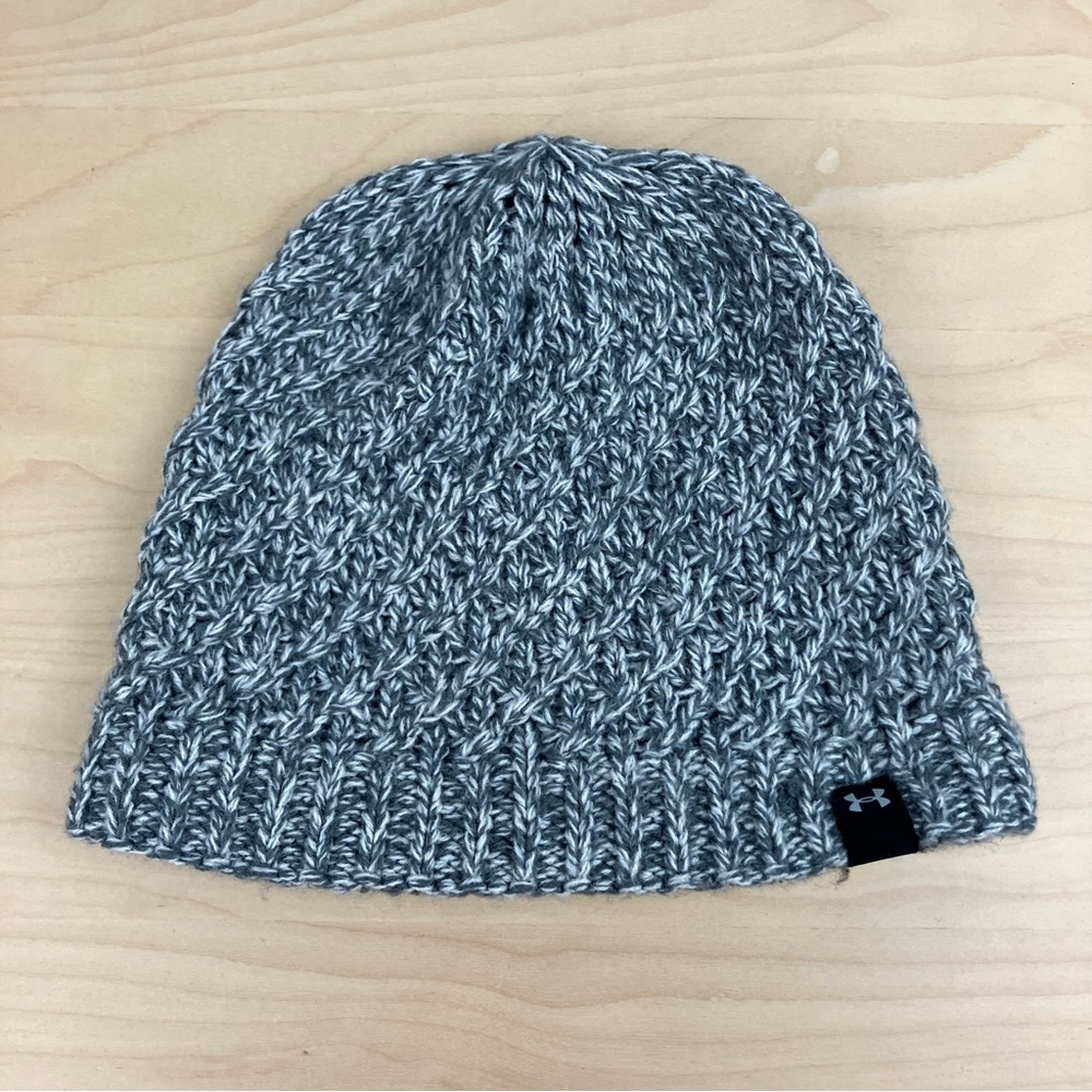 Under Armour Women’s Winter Beanie Hat Gray Logo OSFA
